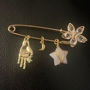 women's Safety pin brooch crystal ￼🪬